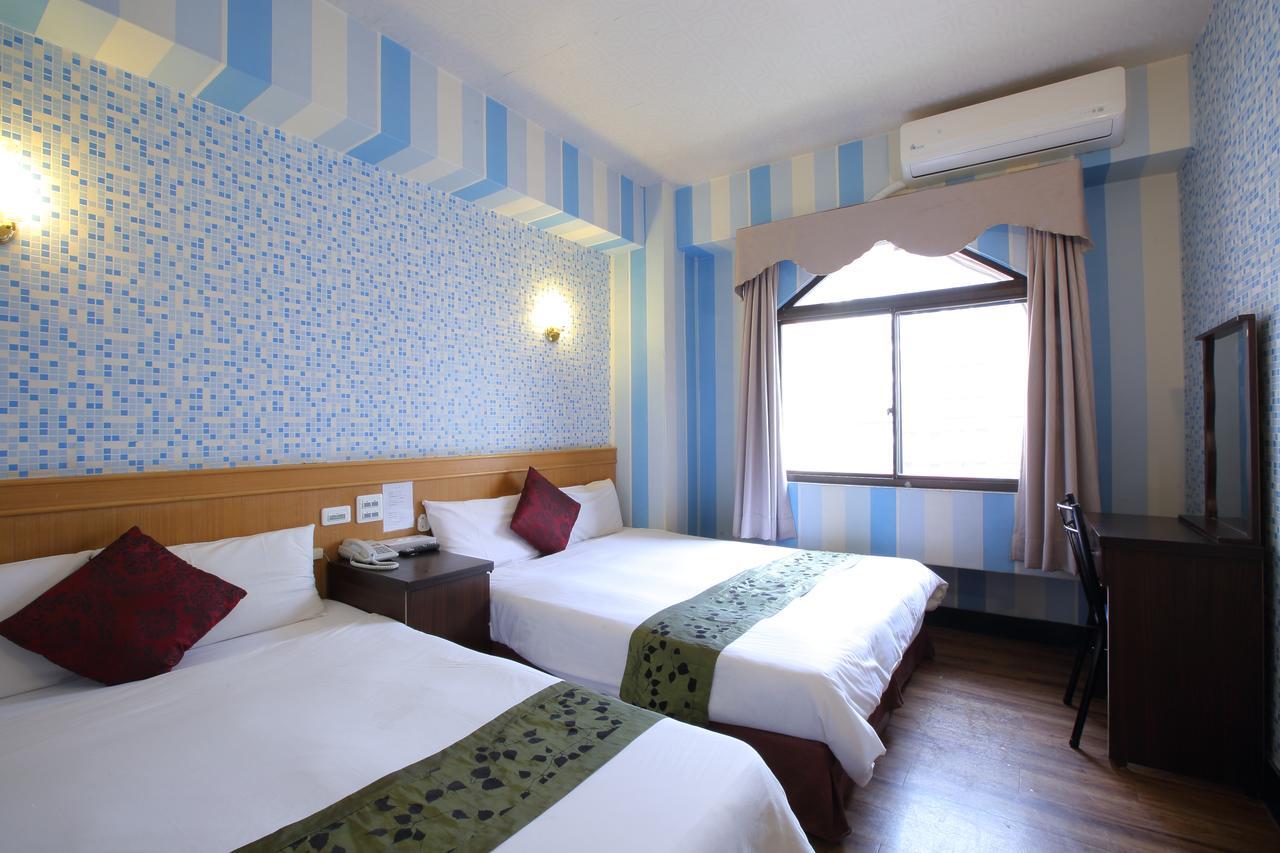 Chiayi Crown Hotel Buitenkant foto